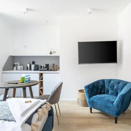 Limehome Holm Apartment *