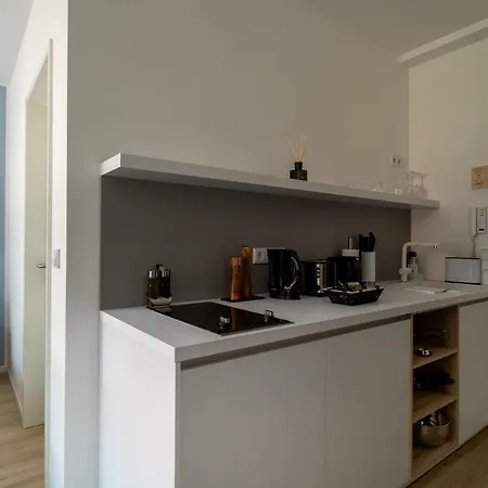 Limehome Holm