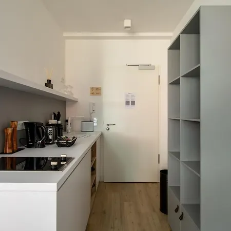 Apartment Limehome Holm *